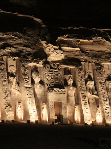Ontdek de monumentale tempels van Abu Simbel